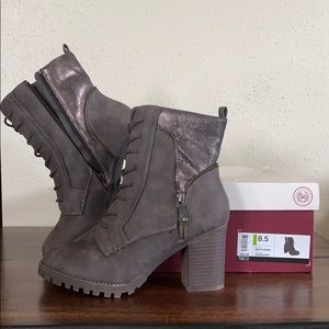 So Brand Brown Booties